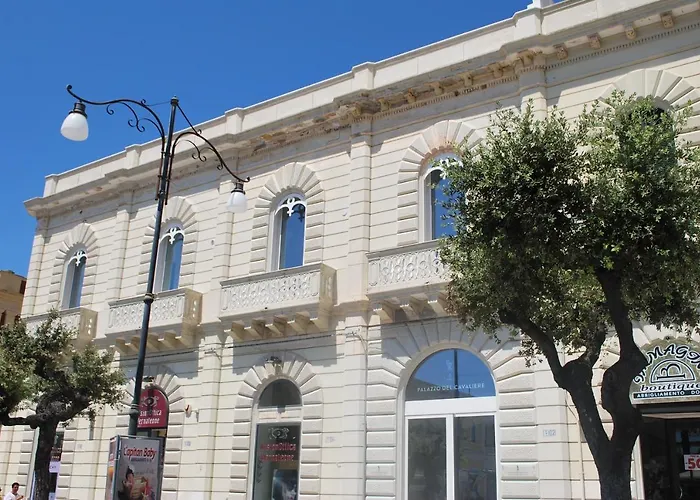Palazzo Del Cavaliere فندق مبيت وإفطار 3*